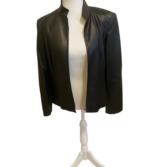 Talbots Black Genuine Leather Jacket Size 12 – Classic Supple Moto Style - Picture 2 of 5